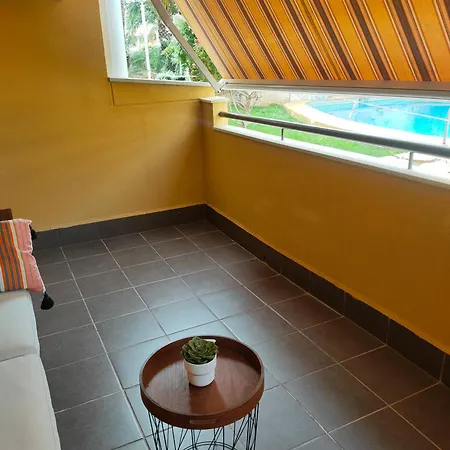 Cascada De Marinas-planta Baja Con Bbk En Appartamento *